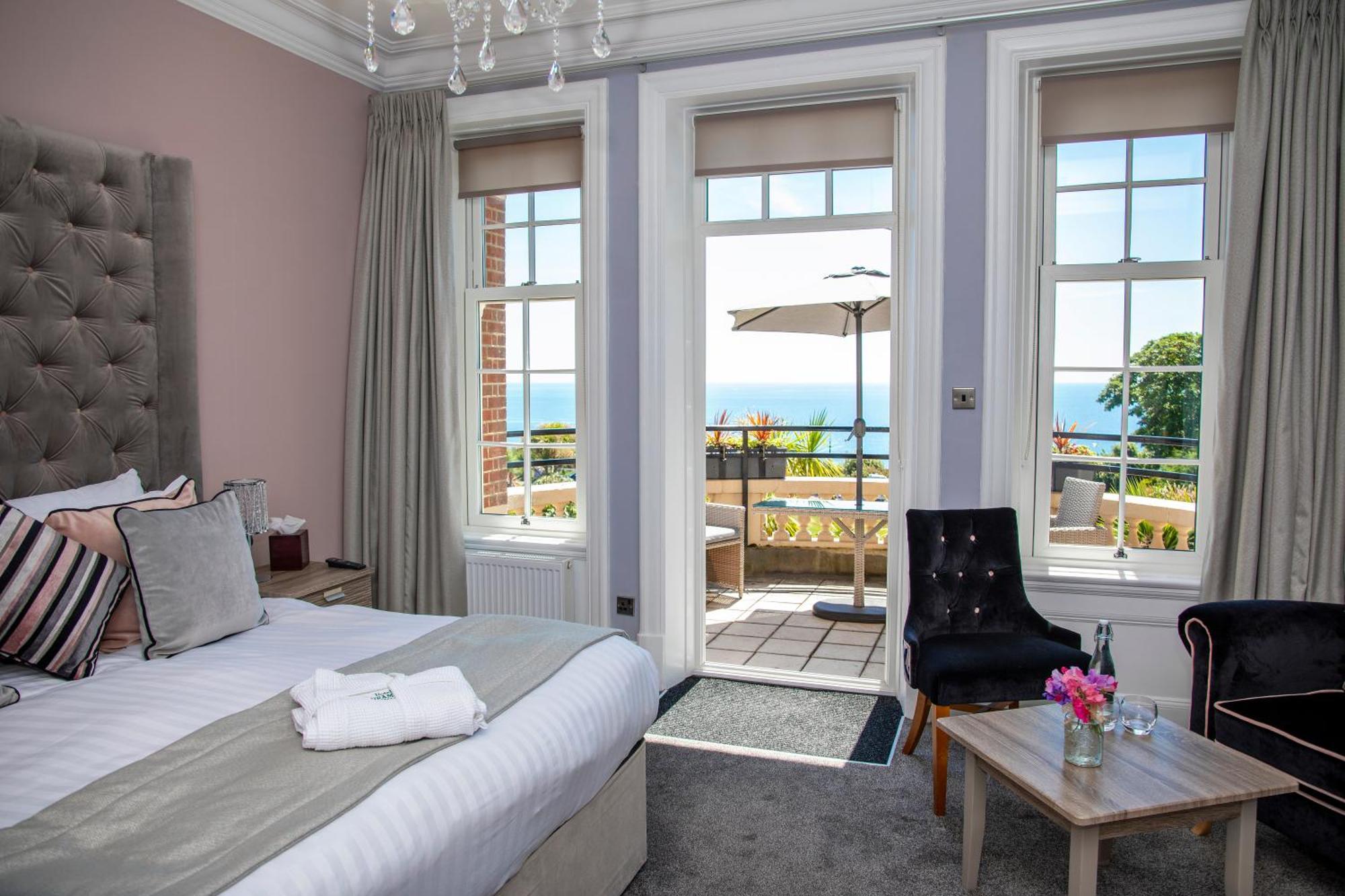 Deluxe Double or Twin Room with Balcony