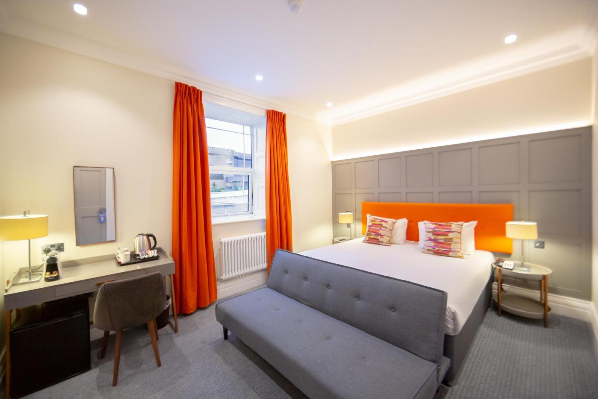 Luxury Suite,1642309014:JPEG